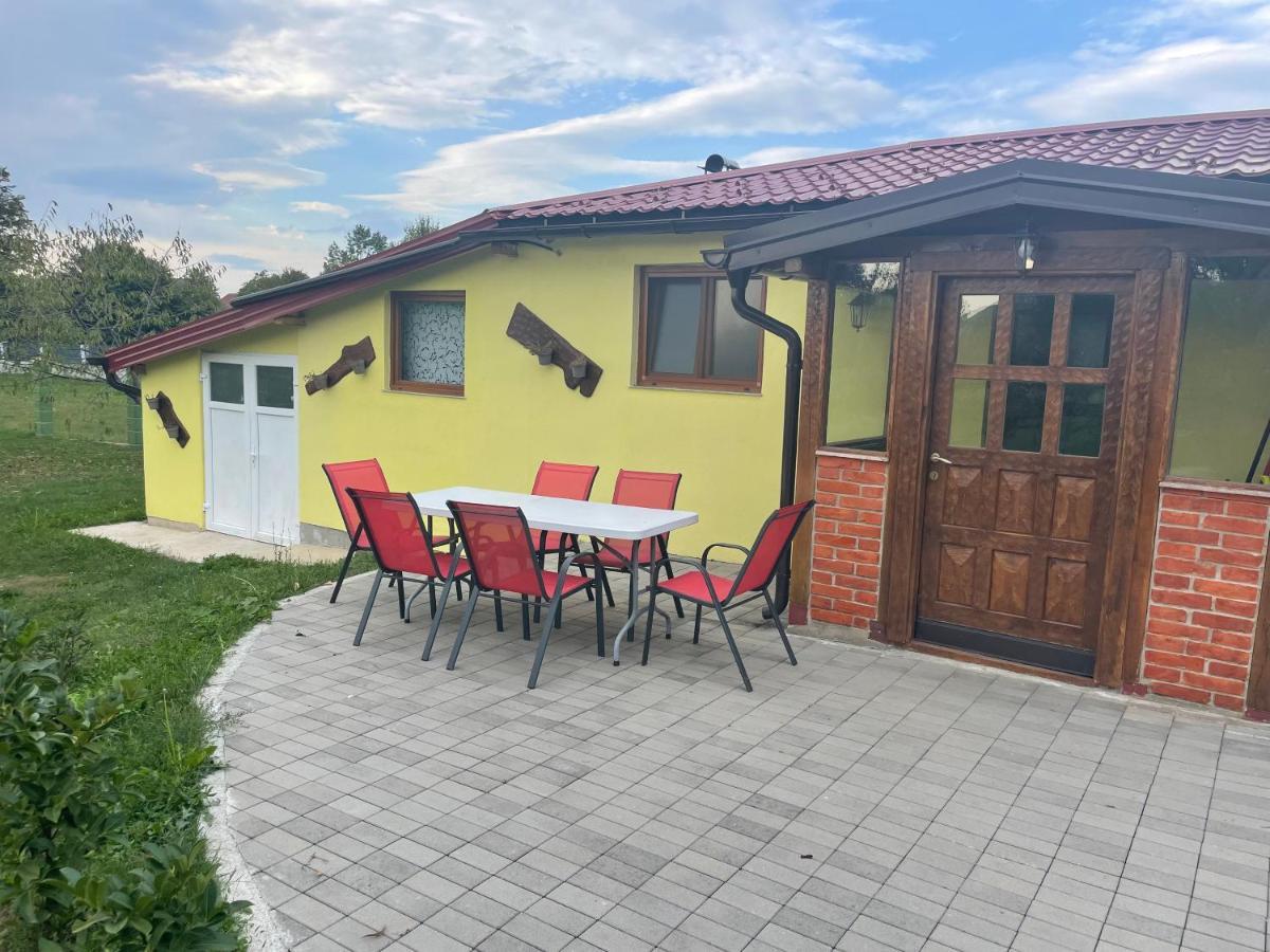 Family Resort Trapisti Баня-Лука Экстерьер фото