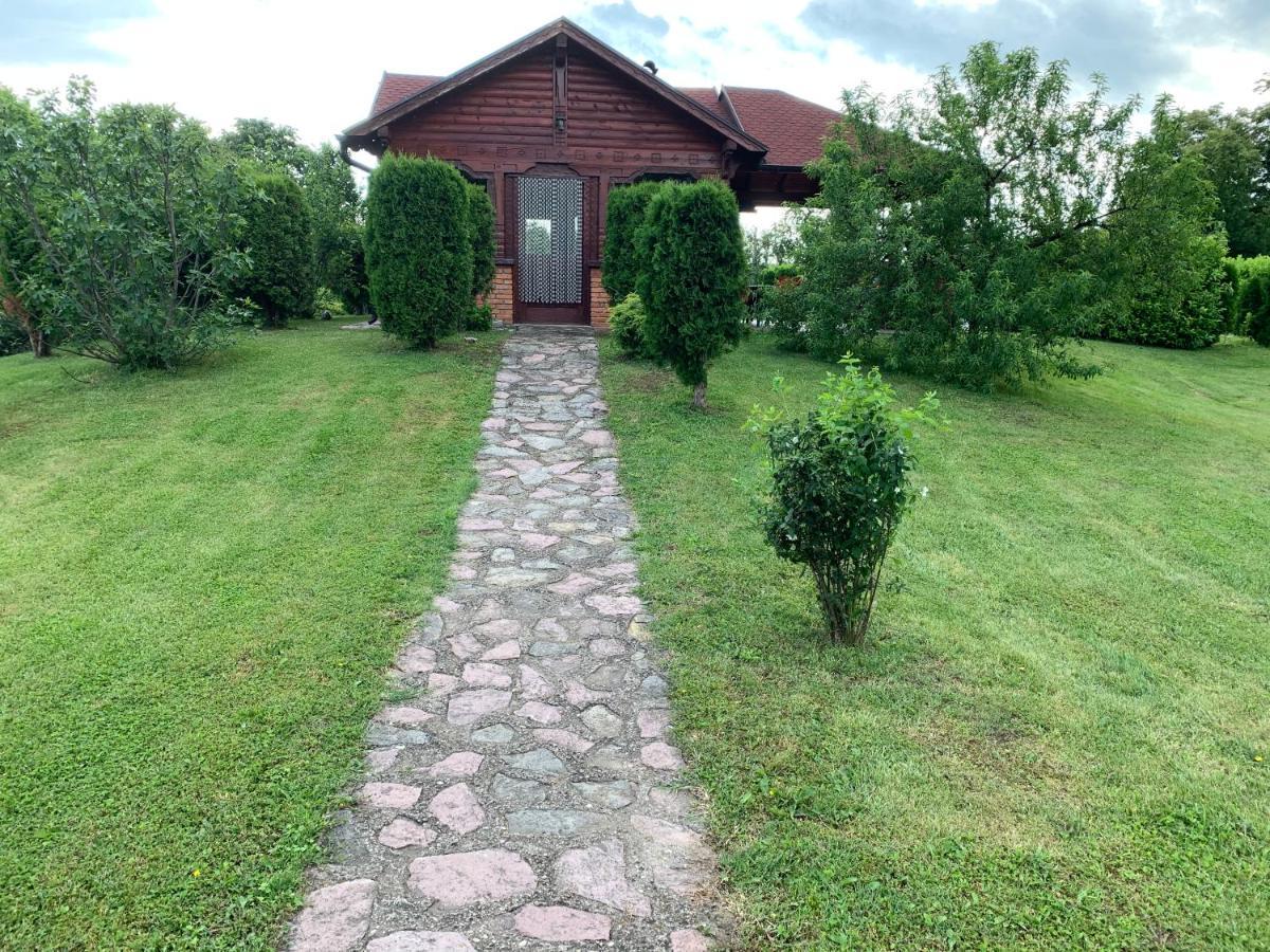 Family Resort Trapisti Баня-Лука Экстерьер фото