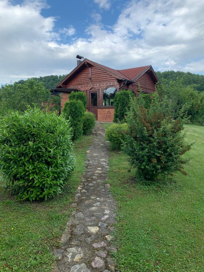Family Resort Trapisti Баня-Лука Экстерьер фото